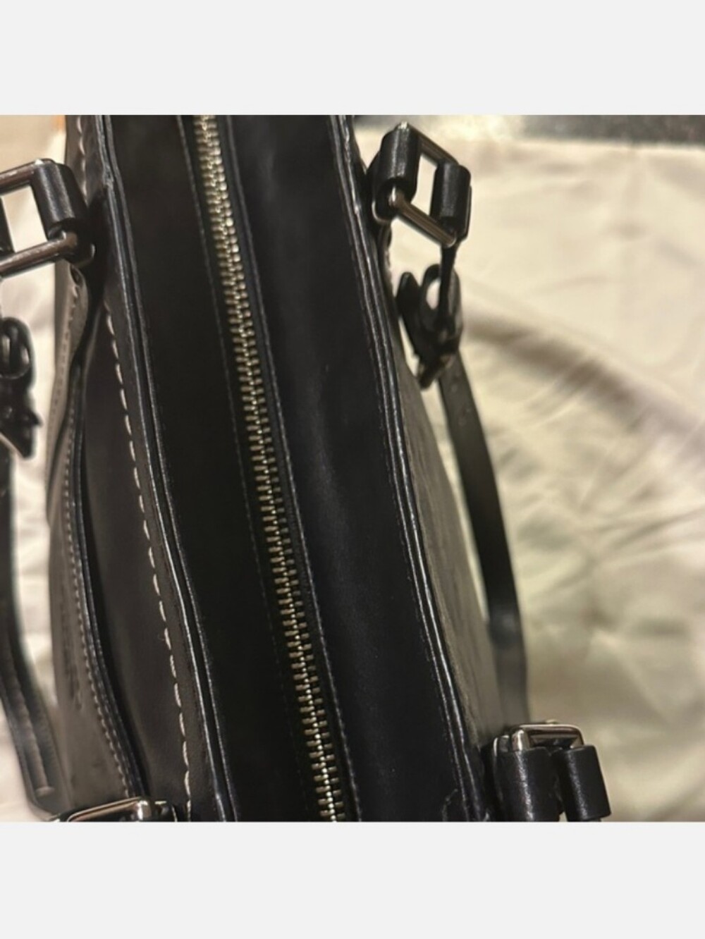 Coach Black Leather Tote Bag with Contrast Stitching F13098 LIKE NEW - Picture 9 of 14